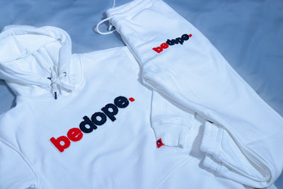 White bedope. Joggers