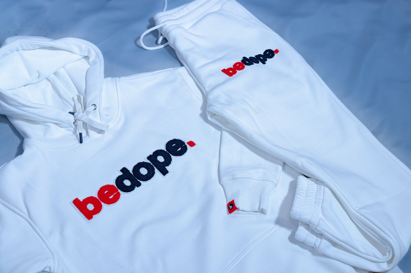 White bedope. Chenille Hoodie