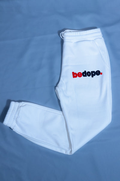 White bedope. Joggers