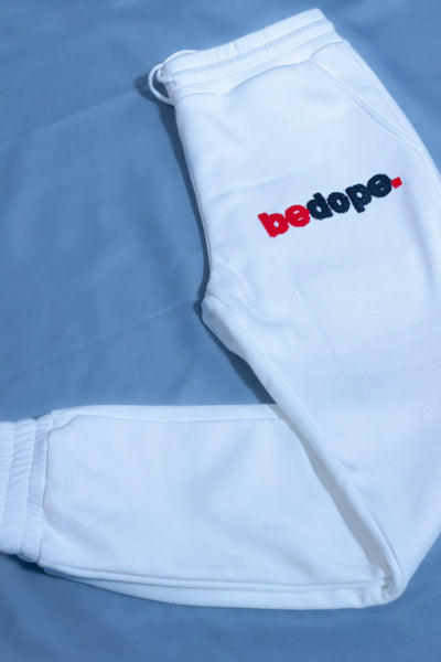 White bedope. Joggers
